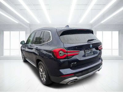2022 BMW X3 — detail view