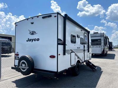 2026 Jayco Jay Flight SLX - Photo 3