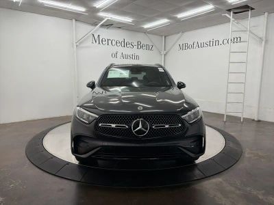 2026 Mercedes-Benz GLC — photo 37 view