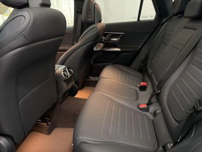 2026 Mercedes-Benz GLC — photo 20 view