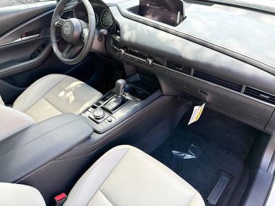 2026 Mazda CX-30 — photo 13 view