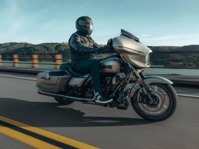 2023 Harley-Davidson CVO Street Glide - Photo 7