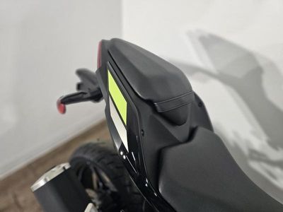 2026 Kawasaki Ninja 500 ABS Metallic Yellowish Green/Ebony - Photo 18