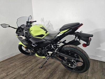 2026 Kawasaki Ninja 500 ABS Metallic Yellowish Green/Ebony - Photo 7