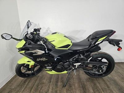 2026 Kawasaki Ninja 500 ABS Metallic Yellowish Green/Ebony - Photo 6