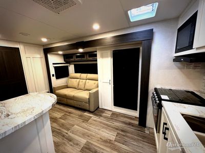 2026 Venture RV SportTrek - Photo 10