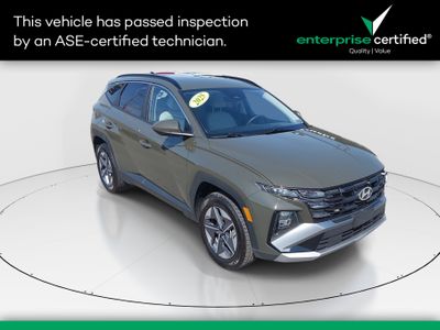 2025 Hyundai Tucson SEL AWD — front three-quarter view