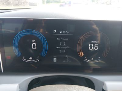 2025 Hyundai Tucson — photo 14 view