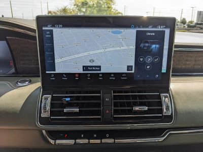 2024 Lincoln Navigator — photo 21 view