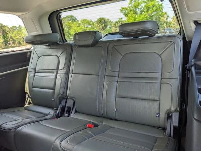 2024 Lincoln Navigator — photo 17 view