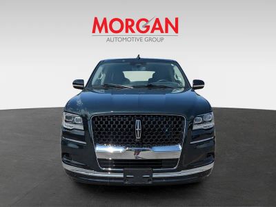 2024 Lincoln Navigator — side profile view