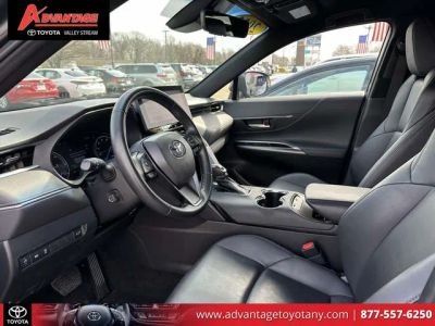 2023 Toyota Venza - Photo 18