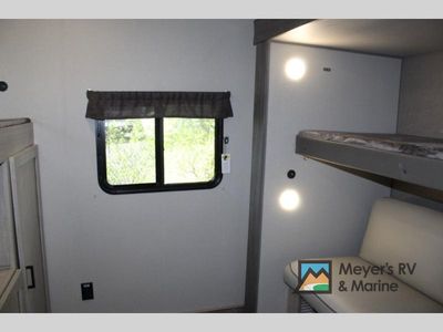 2026 Coachmen RV Catalina Legacy Edition - Photo 29