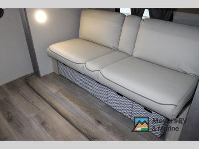 2026 Coachmen RV Catalina Legacy Edition - Photo 34