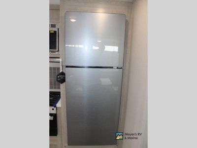 2026 Coachmen RV Catalina Legacy Edition - Photo 15