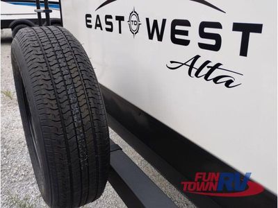 2025 EAST TO WEST Alta - Photo 5