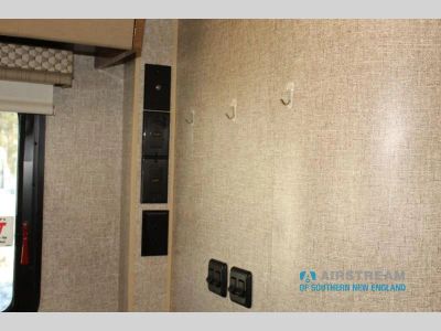 2018 Winnebago View — photo 40 view