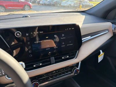2026 Chevrolet Equinox — photo 25 view