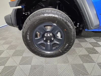 2026 Jeep Wrangler — photo 9 view