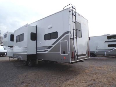 2026 Alliance RV Paradigm - Photo 3