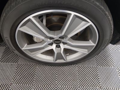 2025 Audi Q5 - Photo 10
