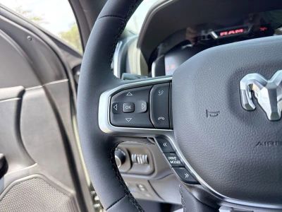 2026 Ram 1500 — photo 14 view