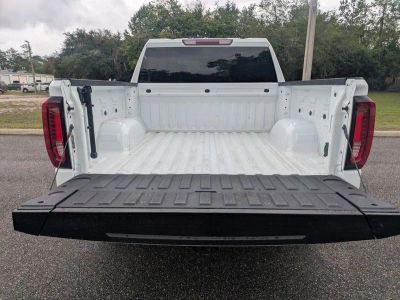 2025 GMC Sierra 1500 — photo 12 view