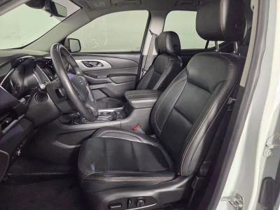 2020 Chevrolet Traverse — photo 10 view