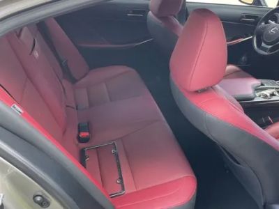 2023 Lexus IS — photo 14 view