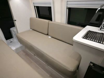 2027 Thor Motor Coach TRANQUILITY — photo 15 view