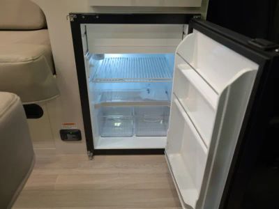 2027 Thor Motor Coach TRANQUILITY — photo 13 view