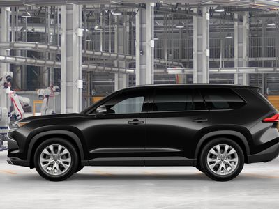 2026 Toyota Grand Highlander Hybrid - Photo 6