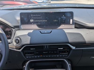 2026 Mazda CX-70 - Photo 17