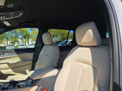 2026 Jeep Grand Cherokee — photo 11 view