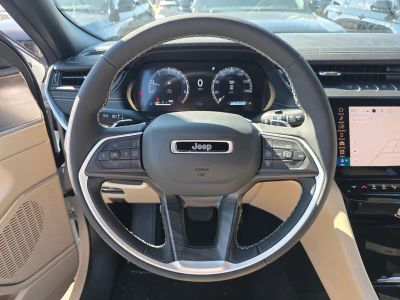 2026 Jeep Grand Cherokee — photo 16 view