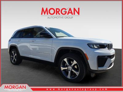 2026 Jeep Grand Cherokee Limited in White/off-white — front three-quarter view
