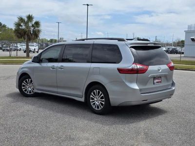 2020 Toyota Sienna - Photo 4