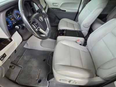 2020 Toyota Sienna - Photo 6