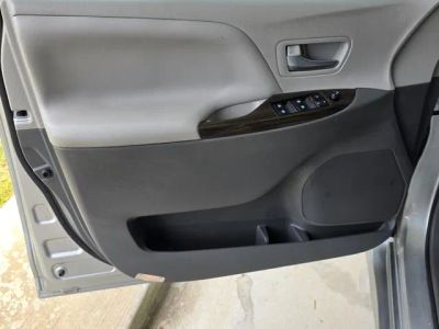2020 Toyota Sienna - Photo 32