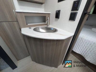 2024 Venture RV Sonic - Photo 24