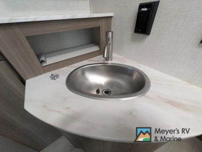 2024 Venture RV Sonic - Photo 25