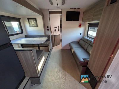2024 Venture RV Sonic - Photo 6