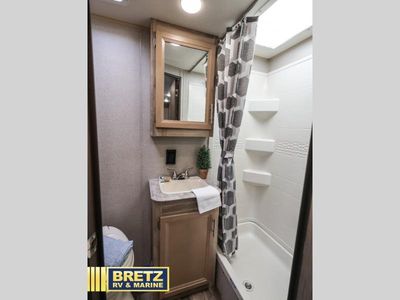 2020 Coachmen RV Catalina Expedition - Photo 14