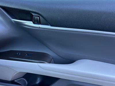 2022 Toyota Camry - Photo 17