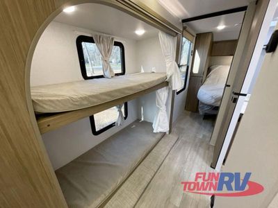 2025 Forest River RV Wildwood - Photo 28