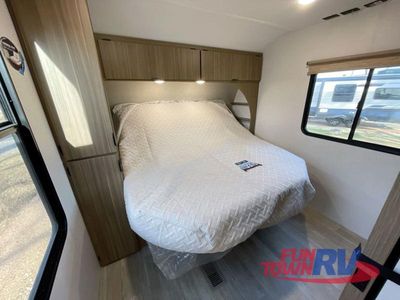 2025 Forest River RV Wildwood - Photo 34