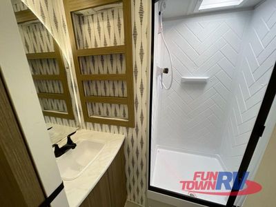2025 Forest River RV Wildwood - Photo 30