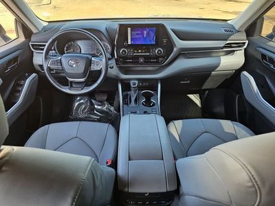 2024 Toyota Highlander - Photo 8