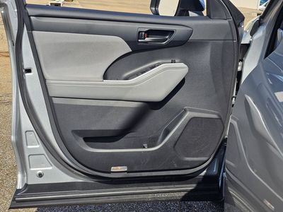 2024 Toyota Highlander - Photo 14