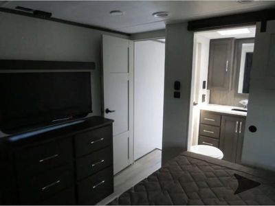 2026 Keystone RV Avalanche - Photo 43